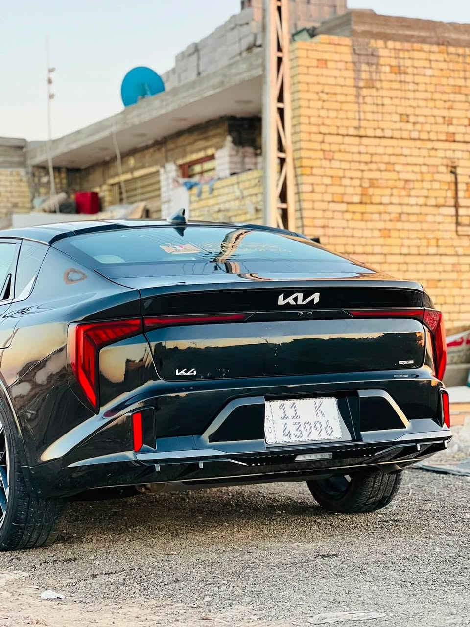 يالله سلام كي 4 فول مواصفات اعله فئه مواصفات جي تي  ماشي 35 الف. بعدها كير محرك مكفولات خير من الله تبريد خير من الله ميحتاج احجي سياره جديده بمعنه الكلمه السعر 180 وبيها مجال بسيط *********** العنوان بغداد مدينه الصدر

