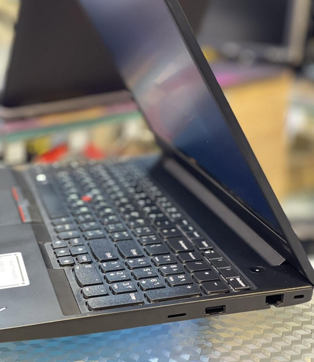 لينوفو E590 • رايزن3 3200U • ٨جيجا رام ٢٥٦SSD