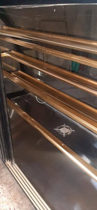 عارضة حرارية • عدد ٢ • للبيع