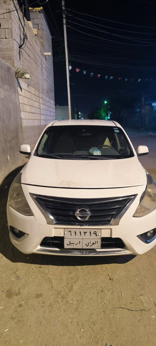 نيسان صني للبيع موديل 20 رقم اربيل منتهية السنوية ب٢٥ شهر ال١١ باسم شركة اكرم احمد عبد الرحمن عندي وكالة باسمي ما بيها ضربة قوية بيها دحجات بس بيها حالوب 
ماشية ١٨٩ الف مكينة تبريد كير كله تمام 
حدادية 60الى 70بالمية السعر ٨٥ ورقه
موجودة في البصرة ـ أبي الخصيب 
***********
