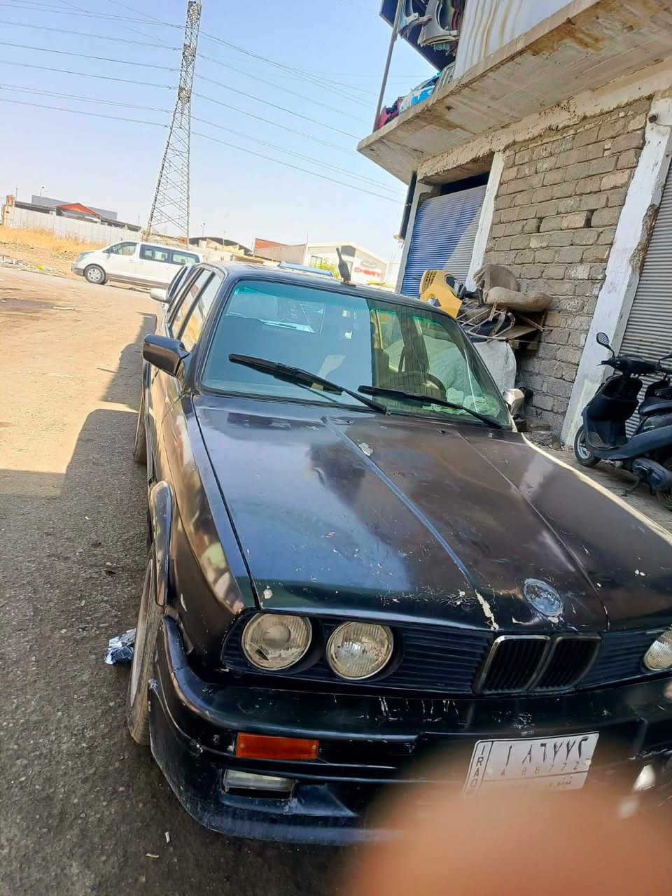 السلام عليكم 
BMW
زعرة ستيشن موديل 1991 كير ومحرك شرط بس بيها صوت جكجكة بالمحرك صوت بطل طخمها تعبان داخلها حلو سيارة رياضية 
سنوية 2026  رقم نينوى الماني بيها كابون ورقي متوقف تحول او تسوي وكاله گبل وتفعلو شرط تتكاتب مع الشرعي تريد تحويل تريد وكالة سعرها 15 ورقة وبيها مجال للطيبين..
للاتصال *********** بي واتس اب
