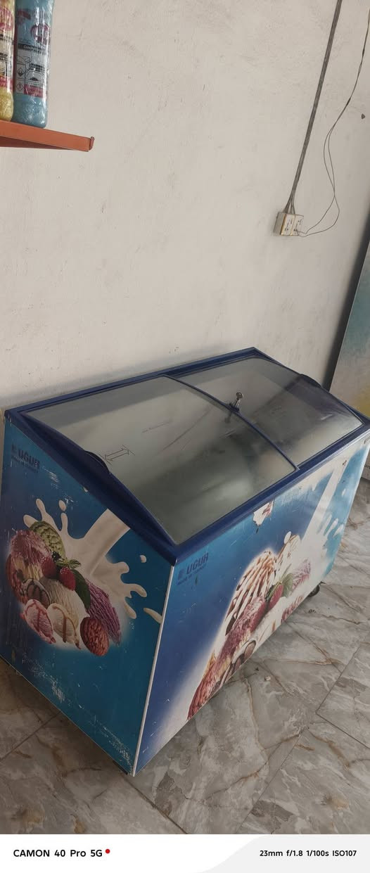 مجمدة سطحية • ما تشتغل • تواصل هنا