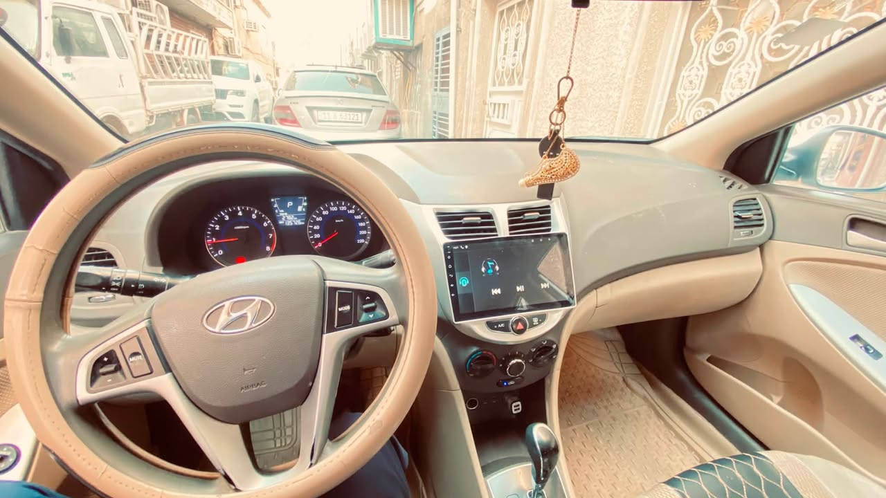 اكسنت ٢٠١٤ خليجي ماشية ١٣٥الف محرك وكير مكفول اشاير بلمرياية شاشة أندرويد منضومة تبريد جديدة صدر امامي كامل وية الدبلات جديد سونارها يمك شوفها واقتنع وخابر سعرها ٩٠ ورقة وبيها مجال للشراي رقمي ***********
