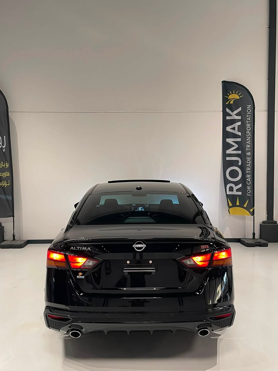Nissan Altima 2024 SR plus
سەیارەکە پێش و پشتی کەپسە — بێ بۆیاخە 
یەک چاملخی پێشەوەی سەکن گۆڕاوە بە بیلاد 
بە بێ ناو گرتن - بەبێ شانسی بێ بەدەن - ڕادێتەر بیلادیە
ئێرباگی بەس سکان و شان سستمە — ڕەقەم کاتیە 
٩ هەزار مایل ڕۆشتووە — شوێن سلێمانی.  

1N4BL4CV8RN436213

***********
***********

نیسان التیما ٢٠٢٤ اس ار بلاس 
سیارە بجم کبس - بدون صبوخ 
بس جاملخ امامی سکن تبدیل بلادی 
بدون دواخل — ماشیە ٩ الف میل 
ارباک بس ستیرن طاک سستم — مکان سلیمانیە

1N4BL4CV8RN436213

***********
***********
