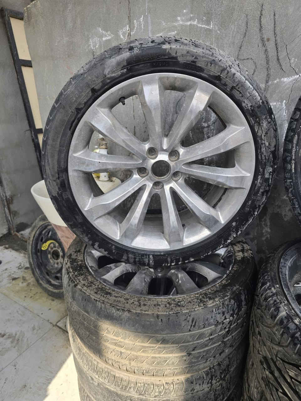 أحجام متنوعة • رام • BMW
