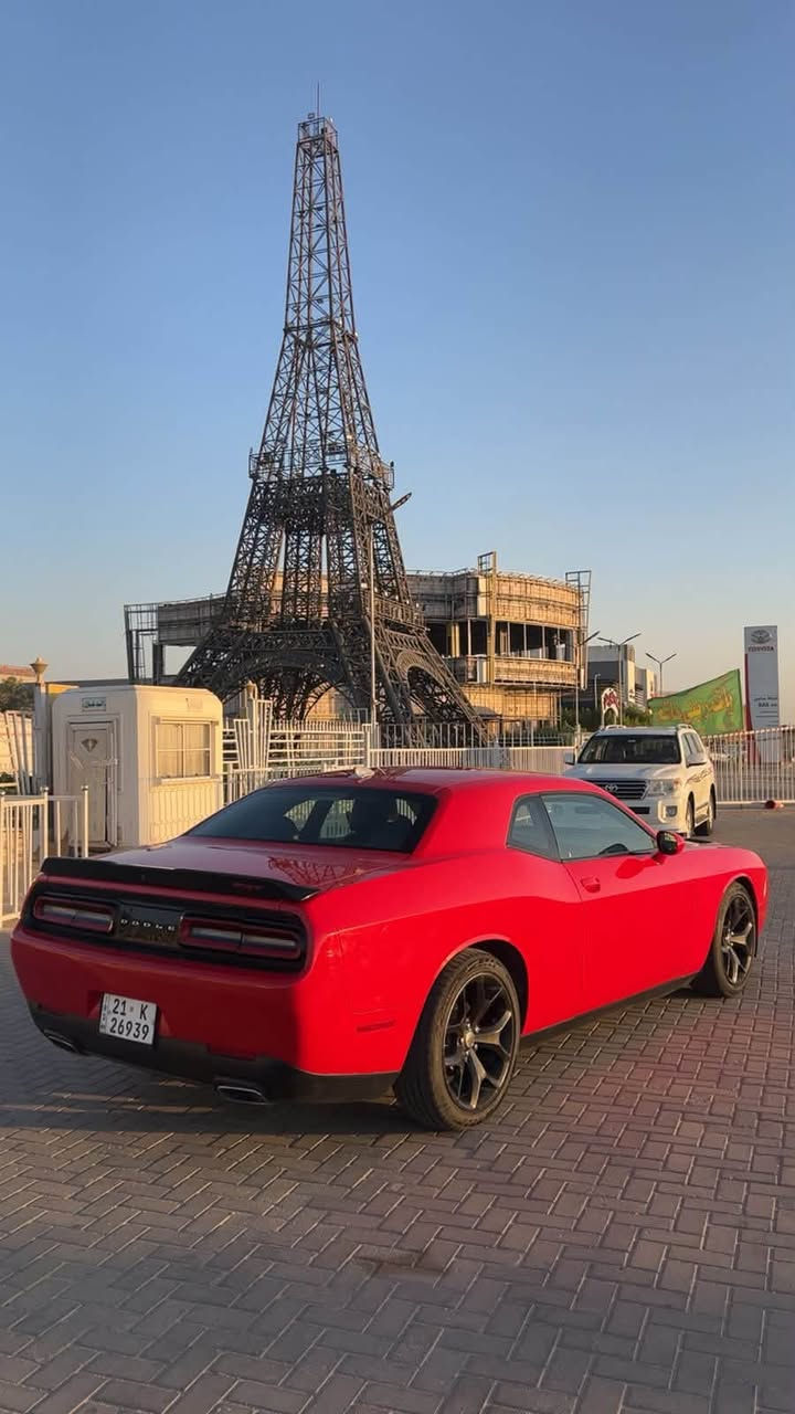 السلام عليكم جالنجر 17 sxt فول عدى فتحه ورادار v6 حادث جاملغ وبنيد وسيارة نضيفه كلش شواصي لغود كفاله حتى رادتر بلاد شاشه حجم كبير  لايت زنون وسنويه جديده ماشيه 90 ميل ***********

نص مكتوب في الصور:
- 000-23553006 - 10/19/2018 INSURANCE AUTO AUCTIONS, INC. - IAAI.COM