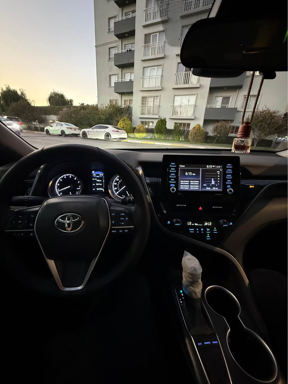 camry LE 2022
بي بوياخ
چةمةلةخي پيشةوةي لاي سايةق تةعديلة
بي  ناو گرتن بي ئيرباگ
ماوةي روشتن 94 مايل
گير و مةكينة و كارةباي بةشةرت
بي تةقةو رةقة
رةقةم شاسي
4T1C11AK1NU001668
سعر 205 معامةلة
*********** whtss app
*********** السليمانية, العراق
