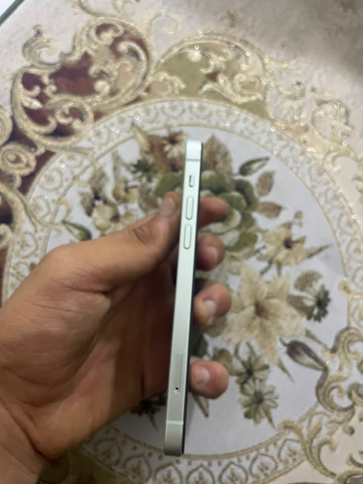 ايفون 12عادي لون المميز ذاكره 128بطاريه85 وبسعر مناسب كلشي ما مبدل مبي بلادي بس واكف وايفاي عنواني بغداد أبو اغريب خرنابات ***********ما بي وتساب وهاذه بي وتساب ***********وبيكم خير وتدللون وسعر خاص وعيوني شلعونه💕👀
