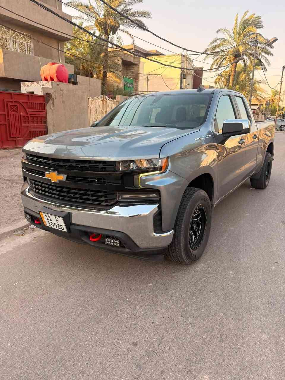 السلام عليكم سلفادور 2021وارد امريكي حادثه بنيد مبدل وجاملق مصبوغ مواصفات LT مكينه 8سلندر 5300 ماشيه 55الف ميل مكينه وكير مكفولة السياره جديده لك صور الحادث والسونار بالمنشور السعر 185$ وبيه مجال الاستفسار اتصل ***********مكانه بغداد
