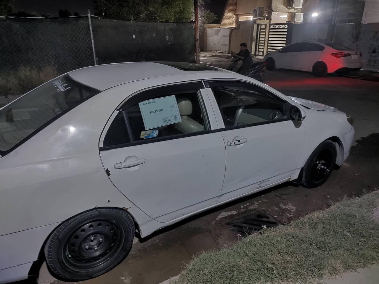 السلام عليكم BYD,g3 موديل 2013 اوتو كير محرك تبريد  بلادي جديد جديد على ايدي شادهم دواخل سياره جديده تخم تايرات موضح بتصوير رادله تلكيط خياسات بيه طخه بل بنيد ول جنطه السعر 40  وبيه مجال مكاني غزاليه ***********
