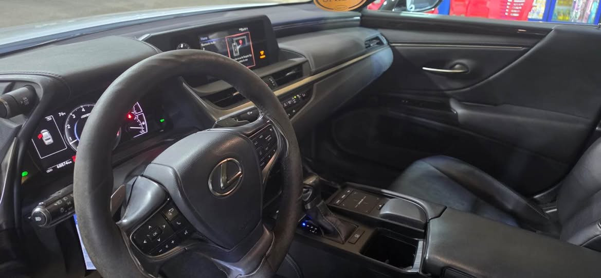 lexus es350 2021
ليكسز ٢٠٢١ امريكيه فول مواصفات سلايت رادار حساس كاميره كوشن جلد كاره باي هيتر تبريد فوله ٦ بستنه سياره باقژه بي صبغه ٤٢ هزار مايلا ريفه جوي سياره كامل شرته كير مكينه تحويل هه مي شرتن 
سعر :٣٢٠ ورقه
رقم : *********** دهوك, العراق
