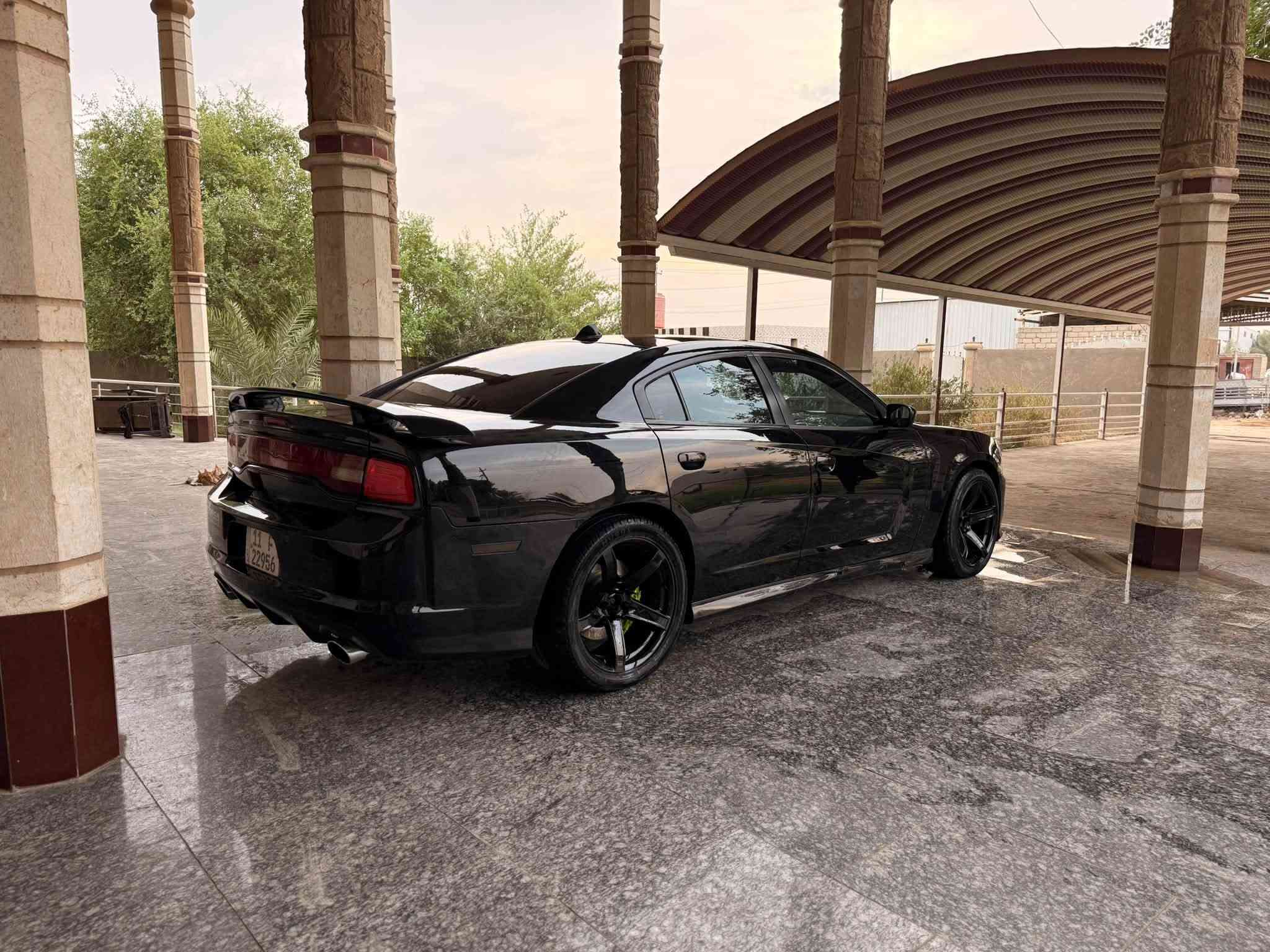 تشارجر SRT • ٢٠١٤ • ٩٩٠٠٠ ميل