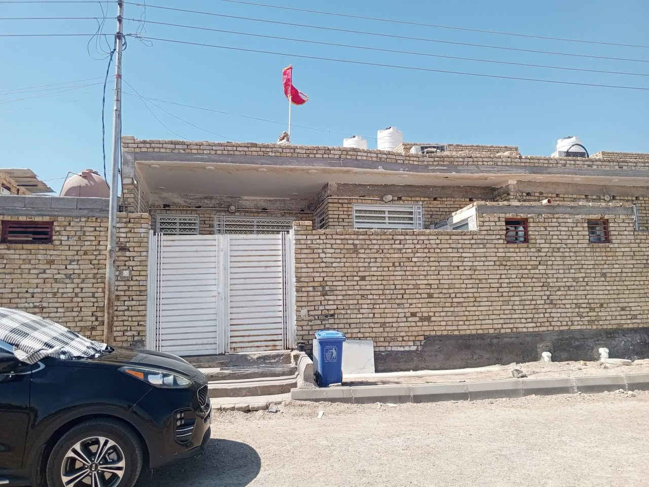بسعر مناسب / دار للبيع مساحة 170 م طابو زراعي 25 حي الأمين مجاور القصور في طريق بغداد تابع الى الجمعية التعاونية مقابل ساحة البيت بناء 2024 شهر 8 مسلح درجة اولى كهرباء ماء مجاري ارضيات سراميك البيت امامه ساحة موجه للبيع او مراوس المنطقة هدوء متوفر في الحي مدرسة ابتدائية و مستوصف صحي ومدرسة ثانوية ضمن المشروع مضمونه قانونيآ الجمعية التعاونية طوبت حي عواشة وحي المعلمين القديم والجمعيات ومغربة وهسه جاي يطوبون حي الأمين مقاطعة 13/7 مجاور قطع اراضي الشهداء والجرحى .

#صاحب البيت واتساب ‏‪***********
=≠==≠=================================
اي اعلان راسلونه خاص
