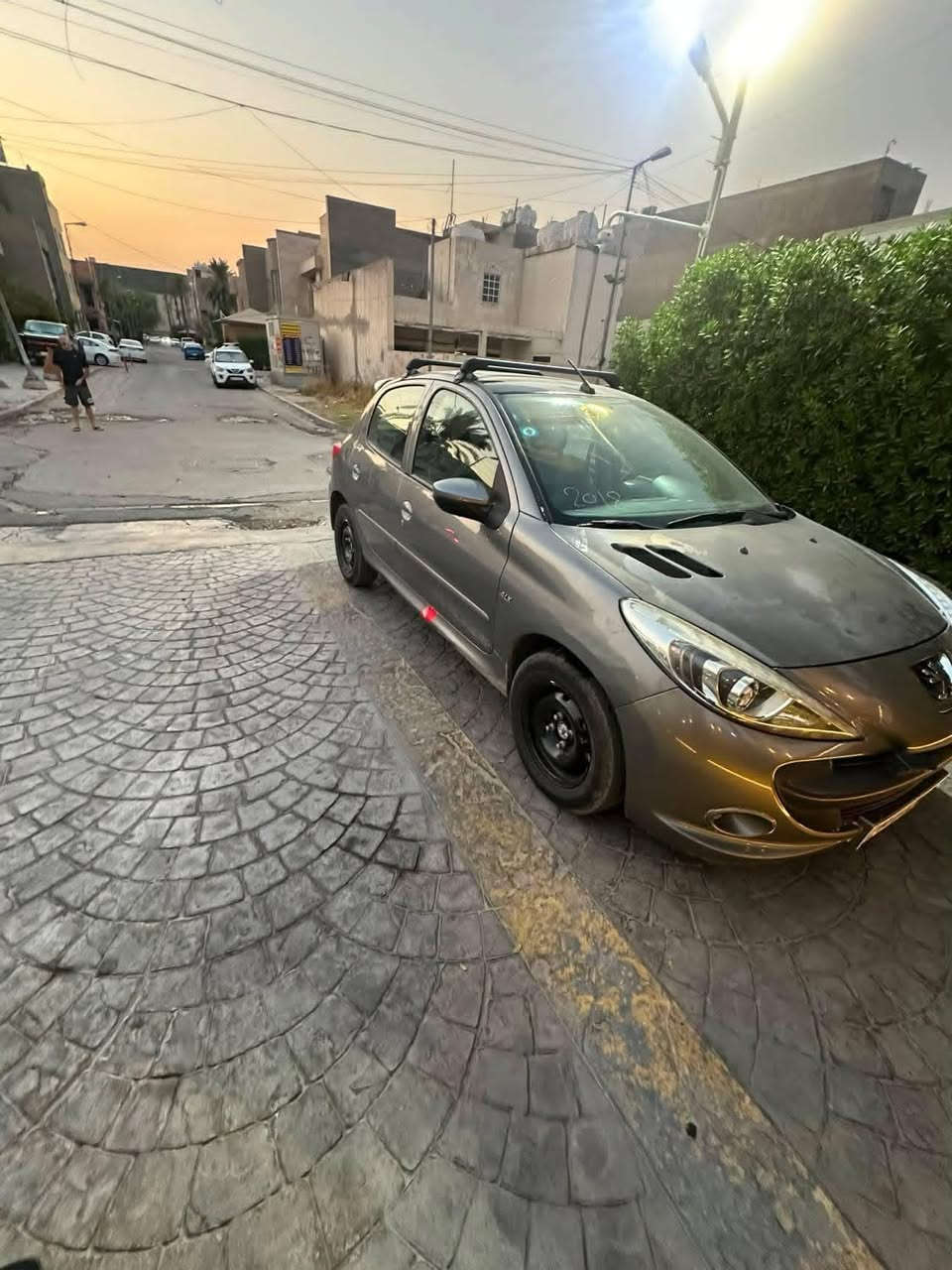 بيجو ٢٠٧ كير اوتماتيك مكينه ١٨٠٠
موديل ٢٠١٨ مكفوله كفاله عامه
تبريد ومكينه وكير وحداديه شرط الكفالة
رقم كربلاء دولي
سياره جديده جدا
معروضه ب٥٣ وبيها مجال
مكاني بغداد شارع الربيعي
***********
سياره كير اوتماتيك بغداد, العراق

