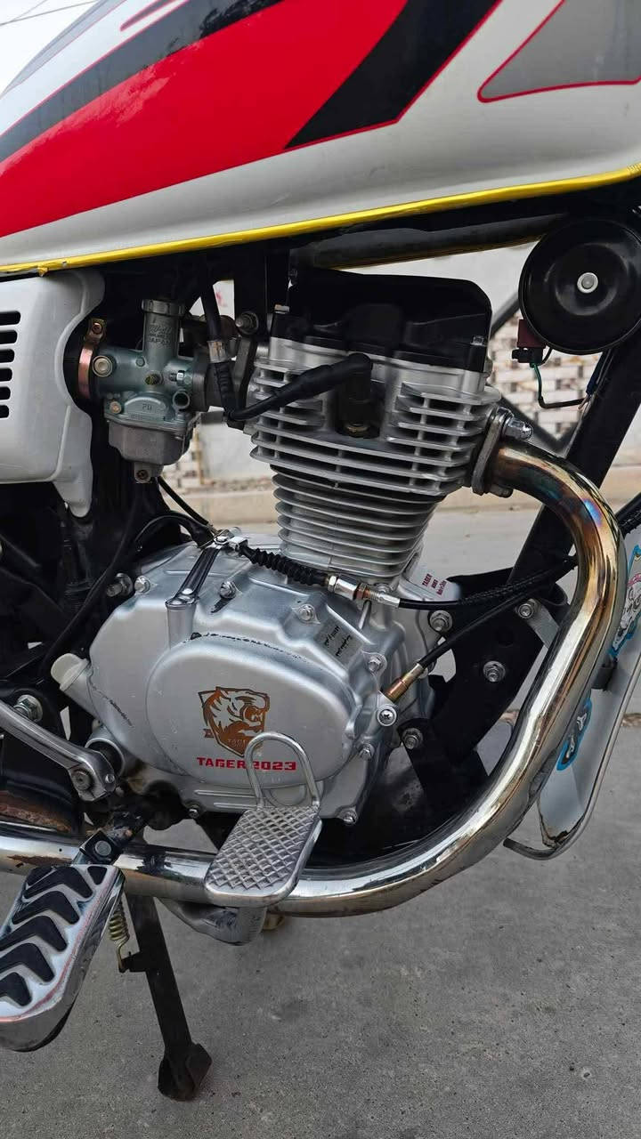 مطور 23جديد مامفتوح ما تصرف عليه سعر 725كلو شرط ***********
