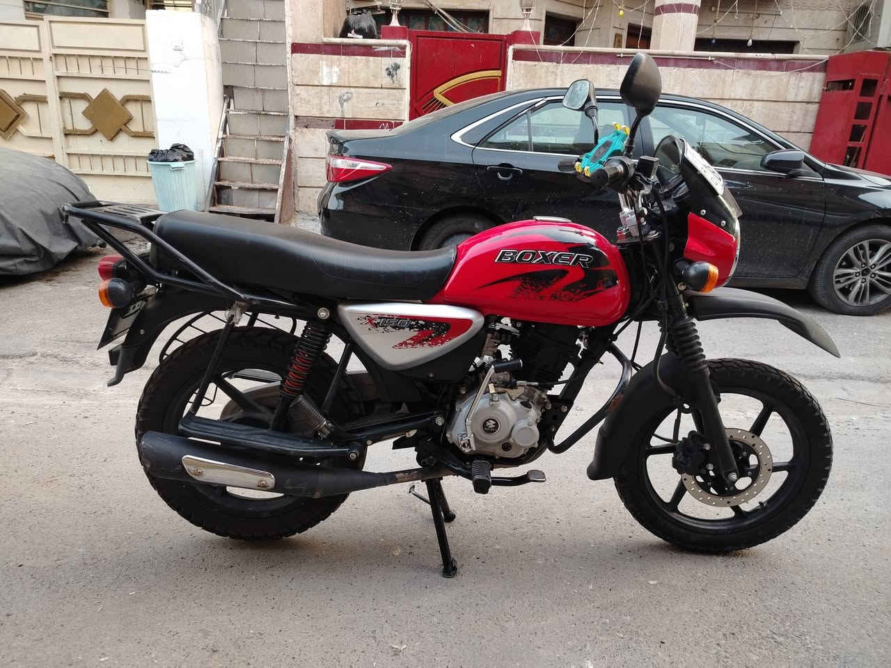 سلام وعليكم بوكسر للبيع موديل 23 طالعه بل 25 دراجه بعدهه زيرو الله شاهد مكفولة كفاله عامه نضافه 100/100 الله شاهد ممفتوحه ابدد مكاني بغداد الأعظمية ***********
