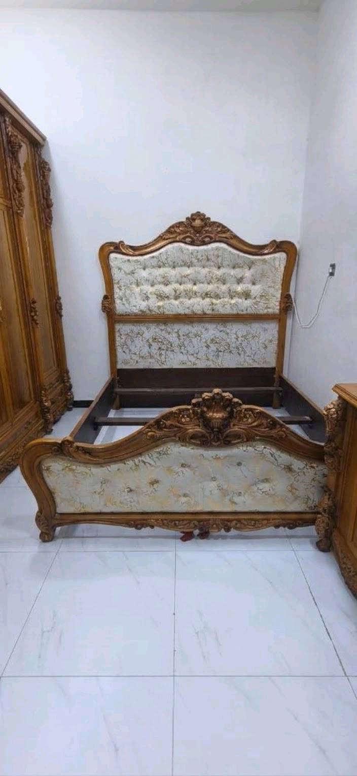 غرفه اخشاب • استعمال شهرين • فيه مجال