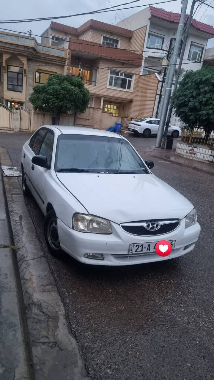 هۆندای اکسینت 2001
گێر عادی مەکینە 16

ڕەقەم تازە تا 2029

حیزام بۆیاخ

ناو گرتنی نیە 

زۆر جوان و خاوێن

گێڕ و مەکینە بە شەرت
تەبرید سارد و گەرم بە شەرت

لایتی زینۆن

4 تایەی تازە 

داشبوولی لۆک کاڵ بوونەوە و تەقینی نیە

بەو تەمەنەوە 360 هەزار ڕۆشتووە

هەموو گیانی بە شەرت

لێدراوێکی بەسیتی هەیە لەسەر بۆنیدەکەی دیارە ئەویش شتێکی وا نیە 

نرخی 5500$ کەمێک مەجال

***********

سلێمانی

Honda
