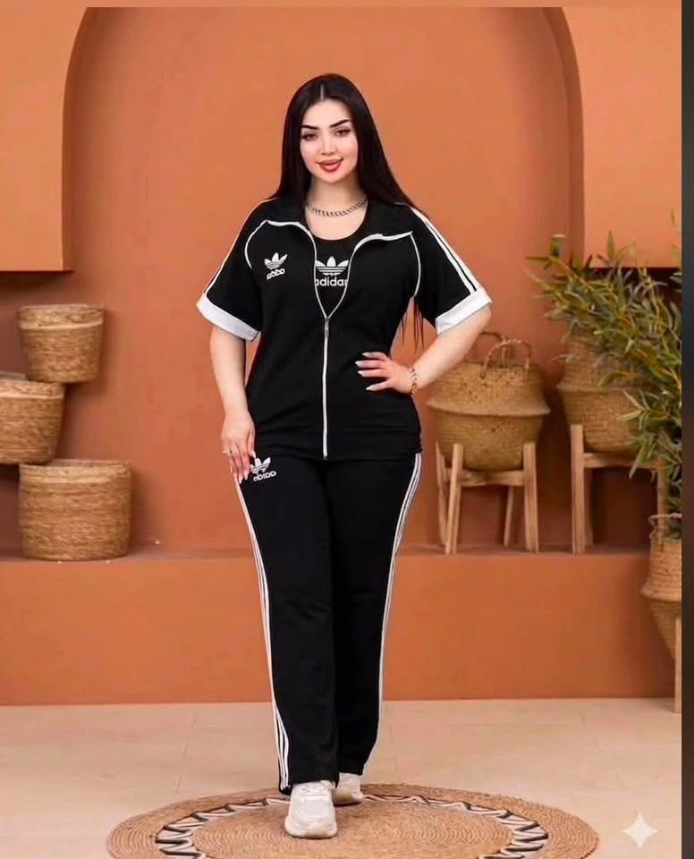 السلام عليكم 
قطع اخيره قياسات مختلفه ٨ قطع  الي يحب ياخذهن بسعر الجمله  يتواصل ع الرقم 
 ***********
