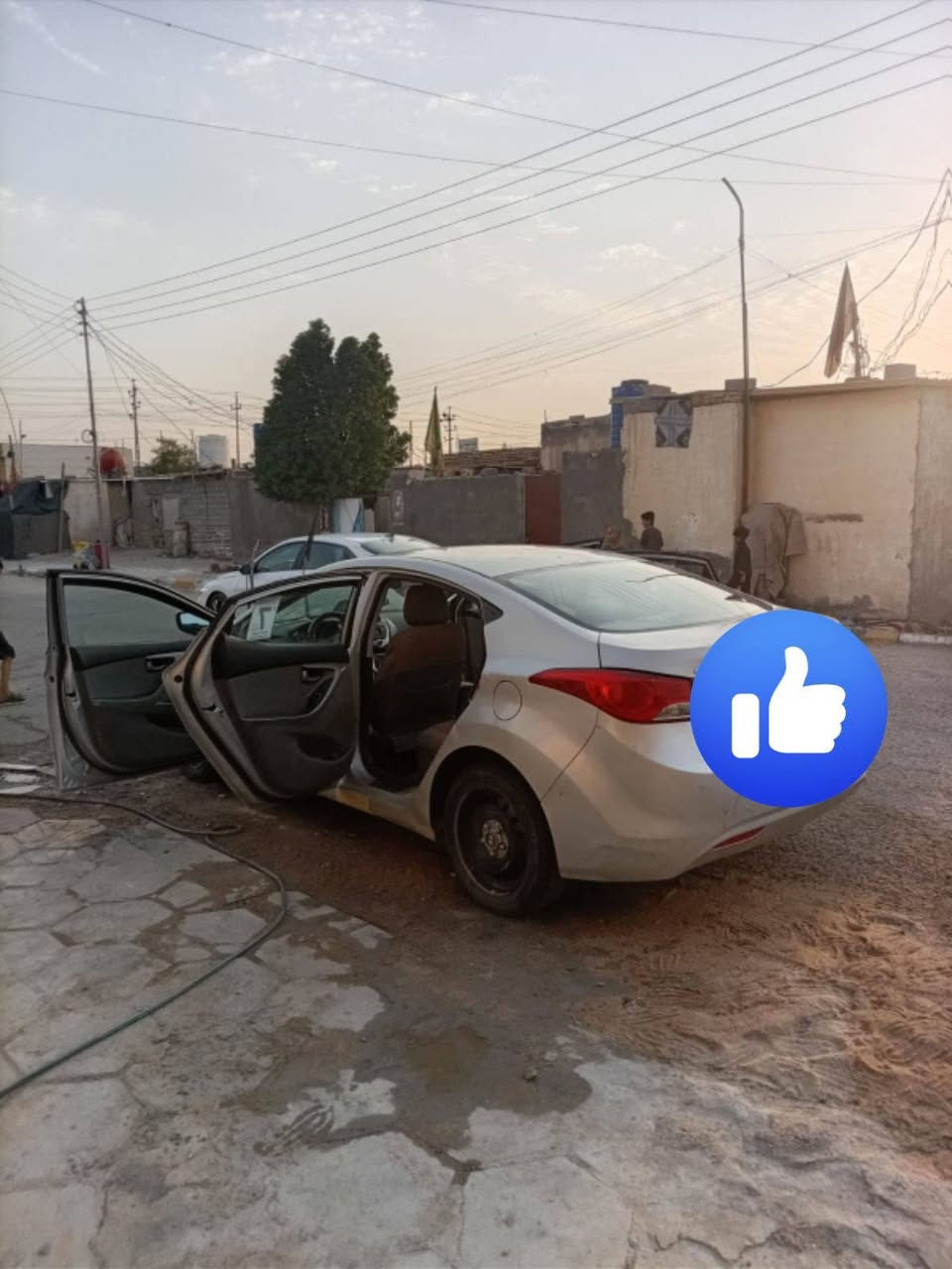 السلام عليكم النترا ٢٠١٤ للبيع مكينه ٢٠٠٠ دوش متومة طبق الاصل جنوبي سعر ٣٥ قفل للإستفسار *********** 
عنوان ناصرية
