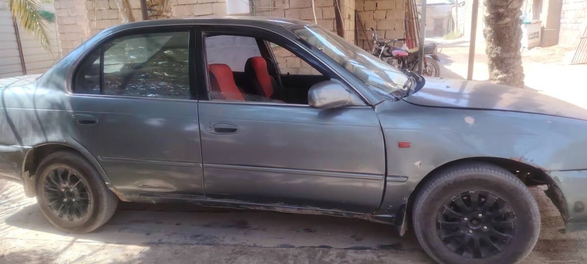 سلام عليكم كورله مديل 94
محرك 1600بي تنقيص كهربائيات نص 
حداديه نص
سنويه منتهيه من19
تجي تگلب بيدك
سعر 25بي مجال
عنوان السياره بصره ابو الخصيب
رقم ***********
