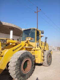 شفل ٢٠١٠ ل حجم ٨٠للبيع مرقم بصره مكينه هينو كفاله مكينه وكير سعره ٣٤٠و...