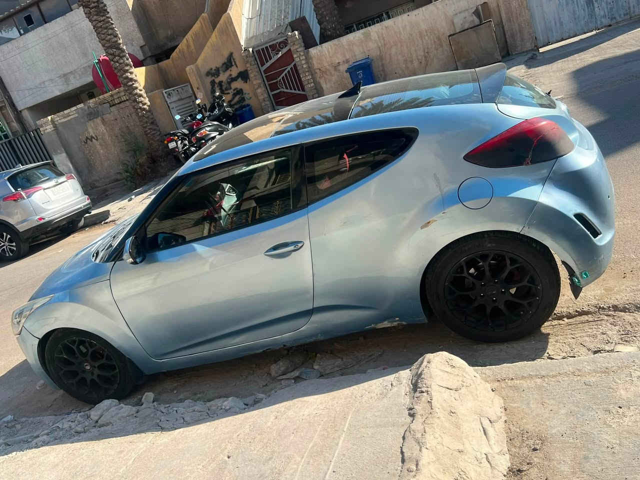 هونداي خليجيه محرك 1600 تربو المرغوب
رقمها بغداد
مكانها بغداد الكرخ
هزه جديده
السعر 60 وبيها مجال🥰🫶
***********
