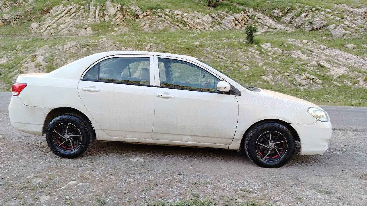 Byd g3 گیڕو مە کینە بیلادە و کارە بایی  مە زبوتە و تە برید کوشن جلد سلایت و شاشە ئایپات ماڵی دۆستە لە سلیمانیم سعری33$و معامالە یە کی کە م *********** السليمانية, العراق
