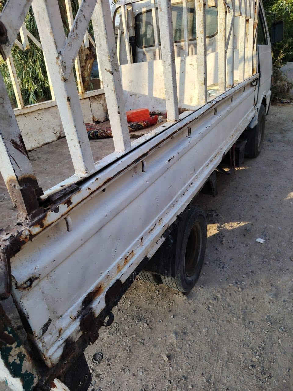 السلام عليكم
كيه بنكو للبيع 
كير محرك مشروطات 
السياره رقم اسود 
ابيع كوم حديد 
سياره خير من الله
 ‏‪‪***********‬‬‏
