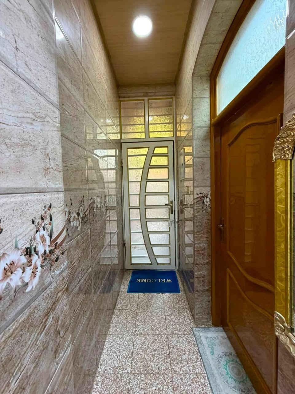 90 م موقع جداً راقي وسعر كلش مناسب 👌
حي السلام-النجف الاشرف

بيت مساحه 90م للبيع واجه 4ونص نزال 20
البيت طابق واحد كلش كلش نضيف بناء 2015
موقعه راقي خلف ذهب قرب مدارس مهدي الحكيم يعني الموقع فدشي 👌

وسعره البيت مناسب 

للاستفسار اكثر تواصل على الوقم او مراجعه مكتب الغدير في حي السلام شارع ابو الدجاج قرب مفاتيح دبي 

***********

