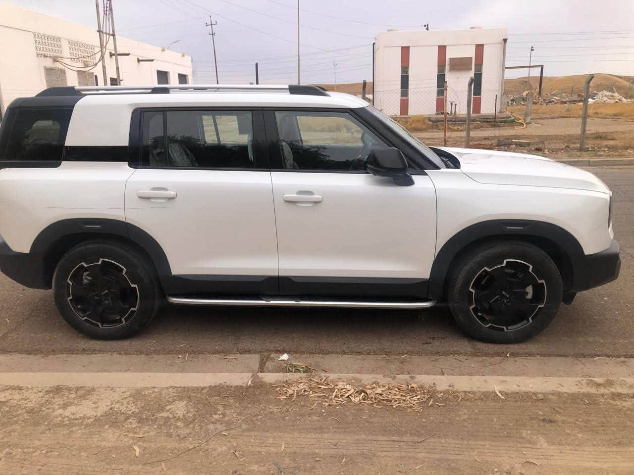 من رخصة الادمن للبيع سيارة baIc( بايك )BJ30 دفع رباعي 4/4 هايبرد موديل 2025
المواصفات :

* شاشة وسطية 14.6 بوصة

* شاشة عدادات 10.25 بوصة

* فتحة سقف بانورامية

* مقاعد جلد

* تسخين وتبريد المقاعد في بعض الفئات

* إضاءة LED

* مثبت سرعة متكيف وأنظمة مساعدة للسائق

* 6 وسائد هوائية

* عدة أوضاع للقيادة والطرق الوعرة. 

السيارة تحويل مباشر رقم دولي بغداد  

السعر  ٢٠٠ ورقة وبيها مجال للشراي 

للأستفسار. اللاتصال ***********
