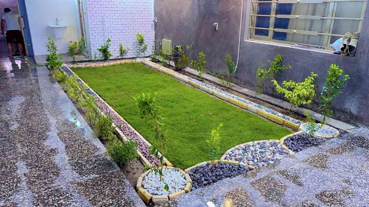 🌿 حول حديقتك إلى مكان يفتح النفس! 🌿

إلى أهلنا الكرام في الدور، البوعجيل، العلم، تكريت، الدبسة، البوضايع، البوهيازع، الكراعات.

إذا حديقتك تحتاج ترتيب أو تجديد، إحنا نوفرلك خدمة متكاملة بأسعار مناسبة وجودة عالية.

✅ قص الثيل بمكينة حديثة.
✅ إزالة الأدغال والأعشاب الضارة.
✅ تقليم أشجار الياس والديدونيا والصدامي وجميع أنواع الأشجار.
✅ قص الأشجار الكبيرة بمنشار مخصص.
✅ فرش وزراعة الثيل الطبيعي.
✅ زراعة الأشجار والورود.
✅ صيانة وتنظيف منظومات السقي المخفية.
✅ تنفيذ الشلالات وتنسيق الحدائق بأجمل شكل.

🌱 كادر متخصص... سرعة بالإنجاز... وأسعار منافسة.

📞 للاستفسار والحجز:
***********
***********

اتصل الآن وخلي حديقتك ترجع أجمل من قبل.
