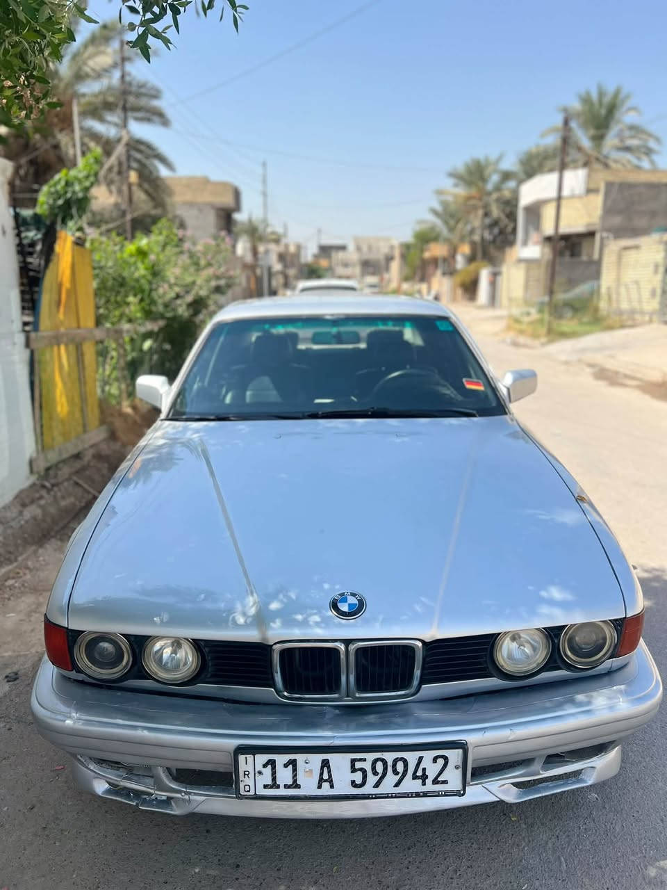 السلام عليكم بيع مستعجل جوه السوك 
بي ام دبليو  حجم 735i   سلندر 6 
رقم بغداد الدولي تحويل مباشر سنويه 2029 
مكينه وكير    واكسل وحداديه فول مكفولات مال جناي
تخم ويل مميز ١٧ مع تخم  تاير جديد  
السياره مكفوله من الظربه بلاديه فقط رش جماليه عام اثر جراد
 غرفه جلد اسود ملكي بلاديه  
سياره جاهزه  حتا جك وسبير بلاديات لايت ابو السوار  زنون 
السعر ٣٨ مال بيع والشراي يتصل بيع فقط ما اراوس 
مكاني بغداد   محمودية   ***********
