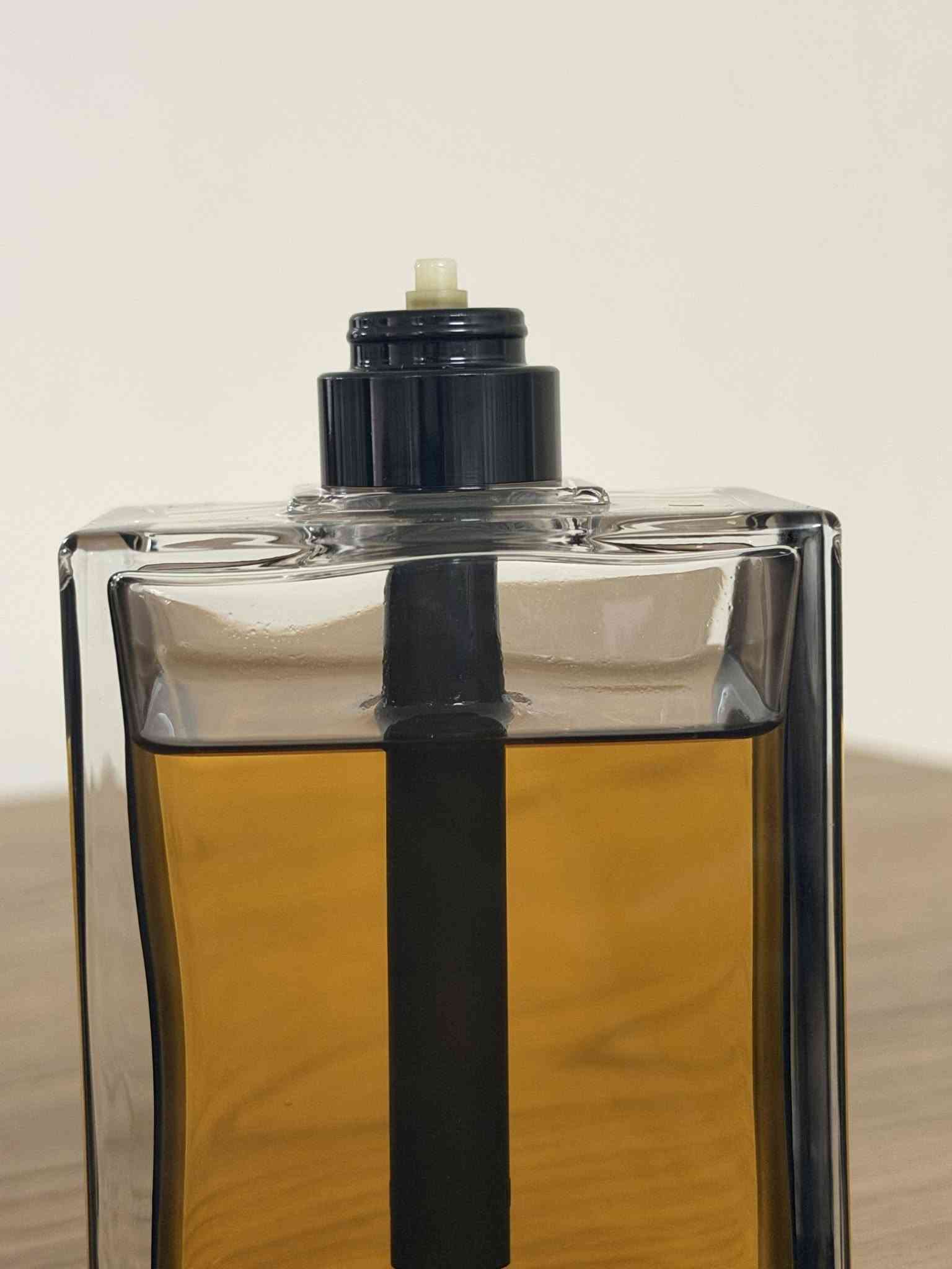 Dior Homme Intense 2021

السلام عليكم ..

Dior Homme Intense للبيع

أصدار 2021 

مستخدم واضح من اصل 150 مل

السعر 200$

للتواصل واتساب :

***********
