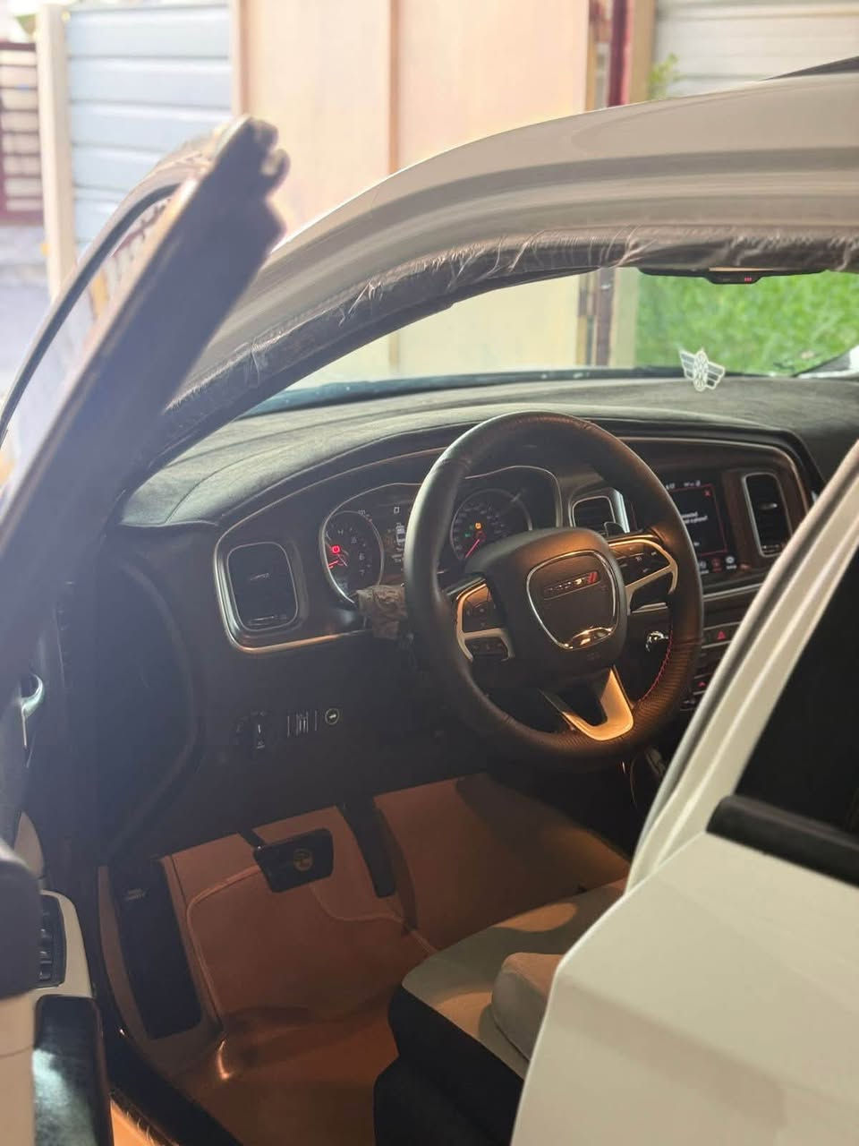 السلام عليكم چارچر 2018 sxt بلاص فول الفول فتحه داخل لونين ماشيه130 ميل  سياره كفاله حتى دعاميات بدون بارد بدون تكحيل باقي تفاصيل خاص ***********
مكاني تكريت محافظه صلاح الدين
