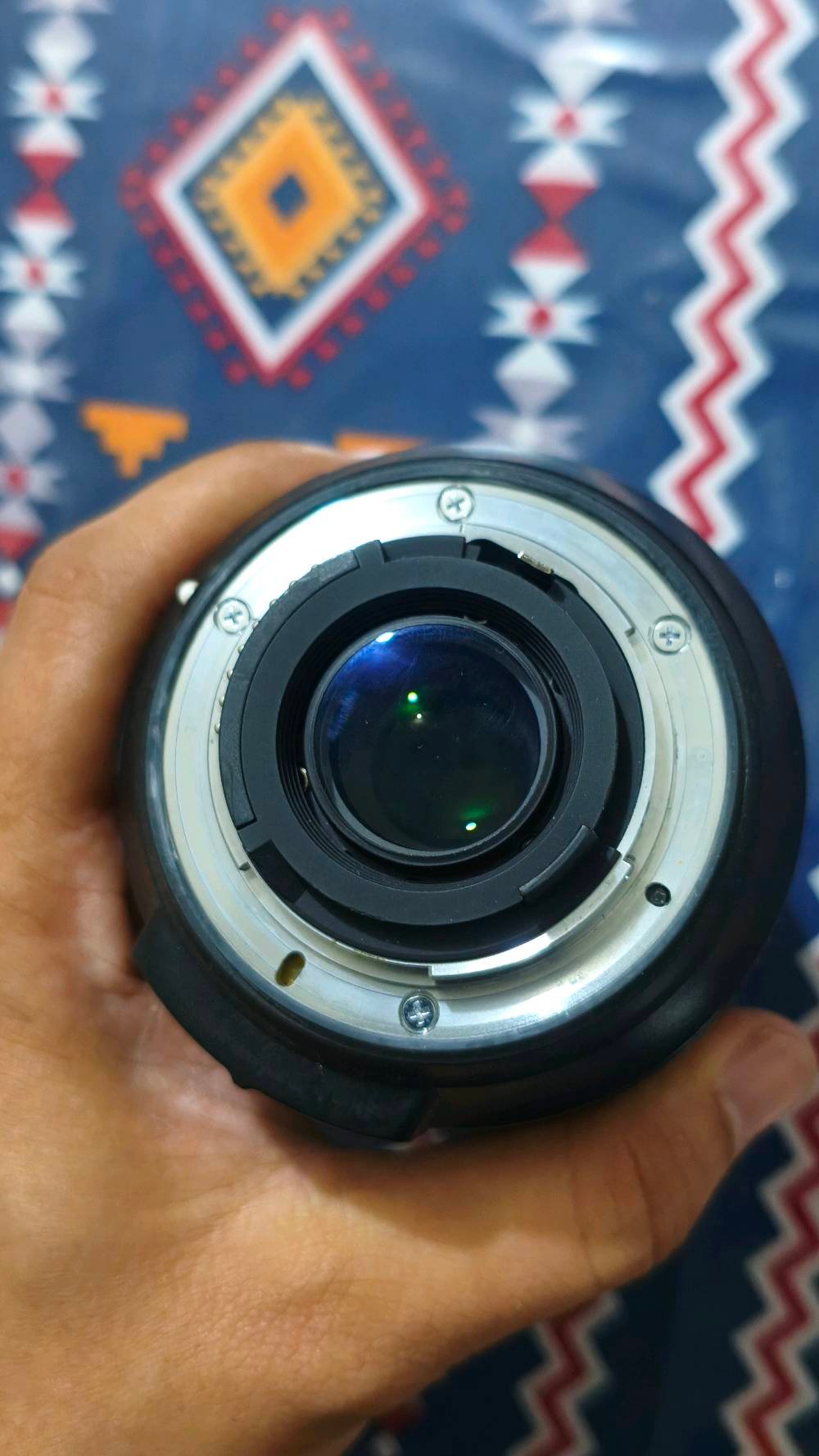 عدسة vr 18- 140 nikon 7100 مع كامل ملحقاتها  نظافتها 85٪
بطارية 2 اصليات 
شاحنة اصلية 
حزام 
ب 450