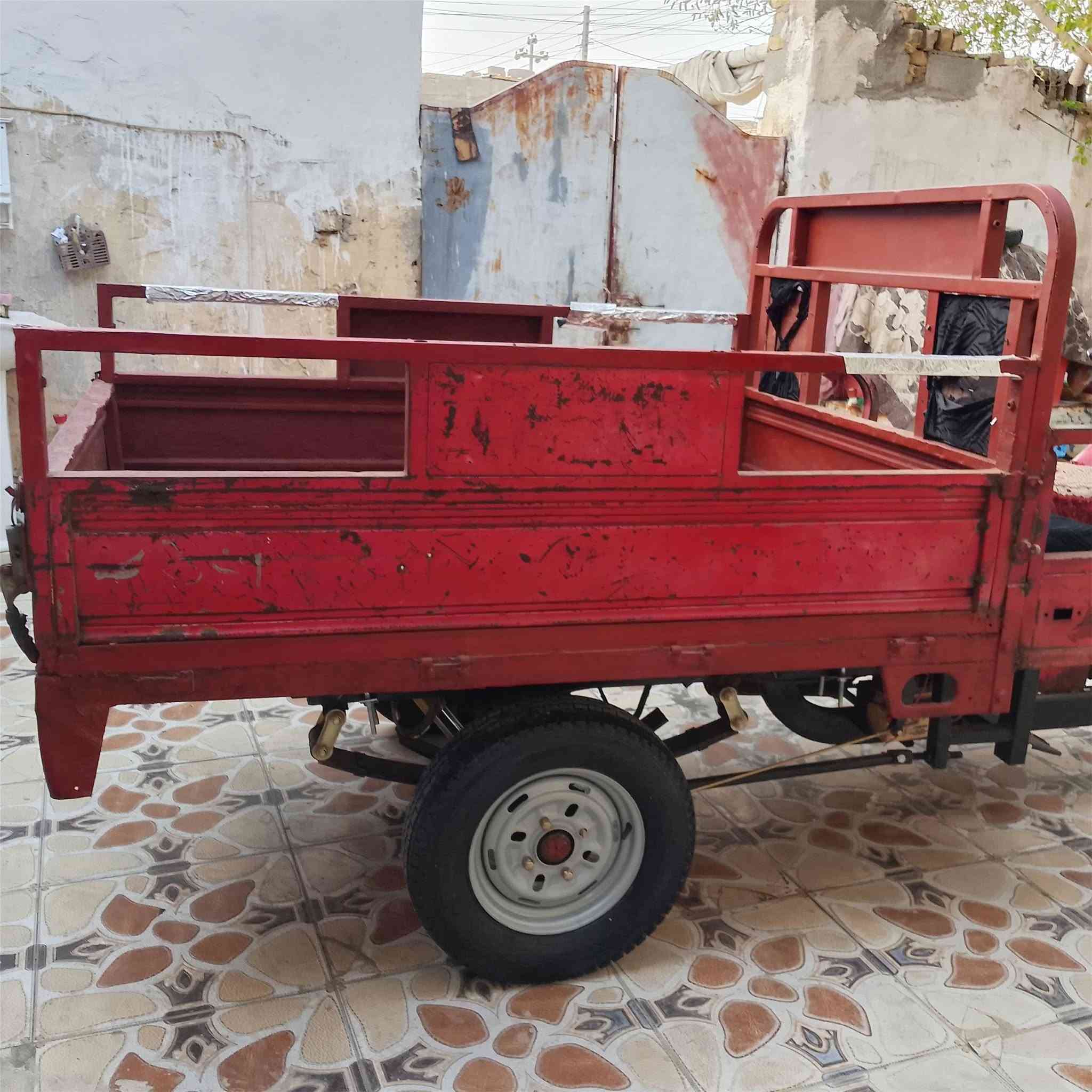 ستوته للبيع
فقط بيه ال 3 مايشتغل 
مكاني ميسان جبيسه
الوكيل الحيدري 
رقمي واتساب ***********
