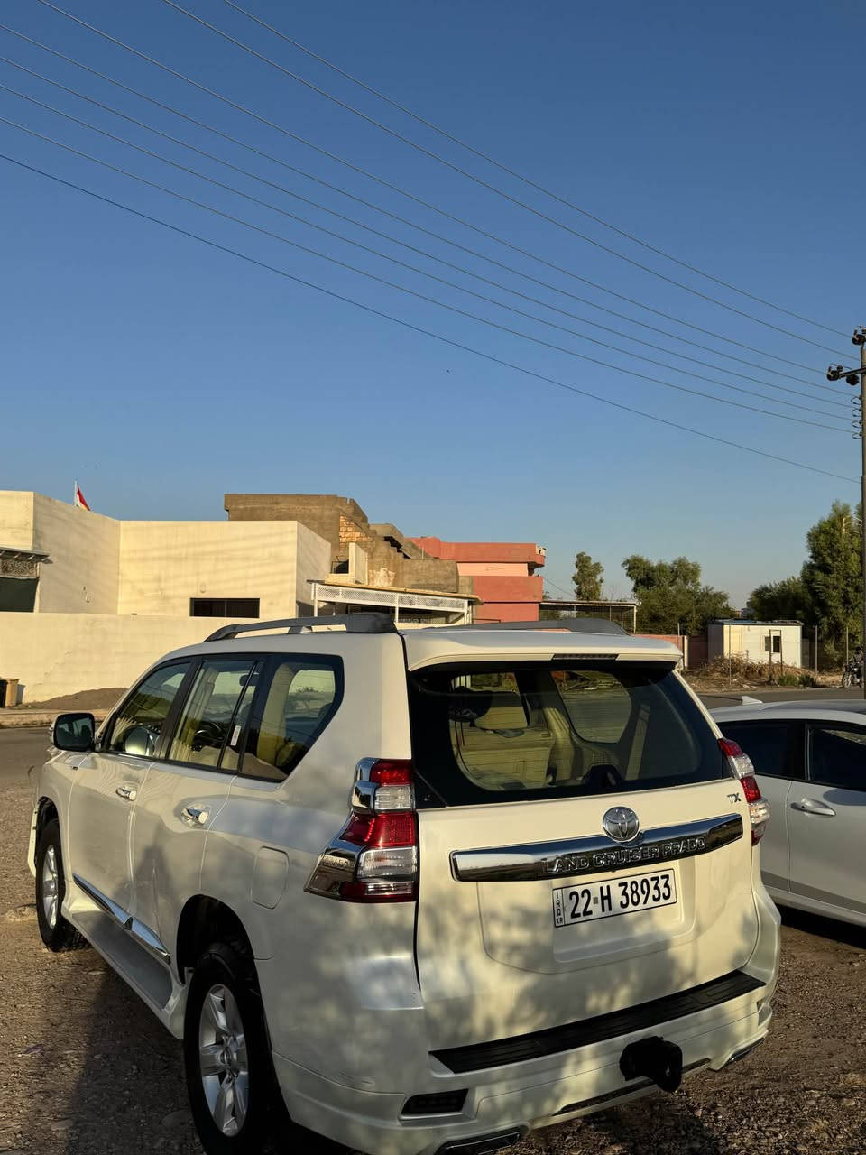 پرادۆ ٢٠١٤
بێ بۆیاغە  ٢-٣ شوێن pdr مواسەفات ئیحتیادیەTX
سیارەکە جاهیزە ١٢٥ هەزار حەقیقی رۆشتوەتائێستا ٢ دەستی کردوە هەر هەموو شتی بەشەرتە زۆر پاک ماوەتەوە
گێر و مەکینەوئەکسل و حەدادی وبەشەرتە هیچ نوقستانیەکی نیە
هەزە وفەحس سەنەوی و رەقەمی نوێیە و بەناوی خۆمە
سعری ٢٧٠$ و مەجال
*********** أربيل, العراق
