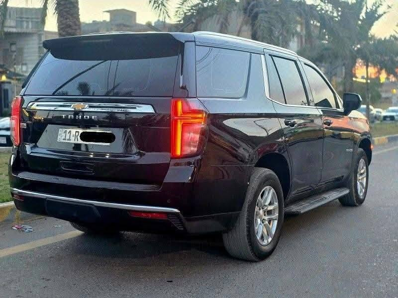 #تاهو فئة Ls خليجي موديل ٢٣  مكفولة كفالة 
 مواصفاتها معروفة سيارة حلوة 
غير مغلفة ppf عل بلاد 
 و ادامة دورية و تخم تاير جديد و غرفة مغلفة جلد ماشي ٧٥ الف كيلو قابل للزيادة 
استخدام شخصي .
بيع فقط 
السعر ٦٨ مليون 
***********
