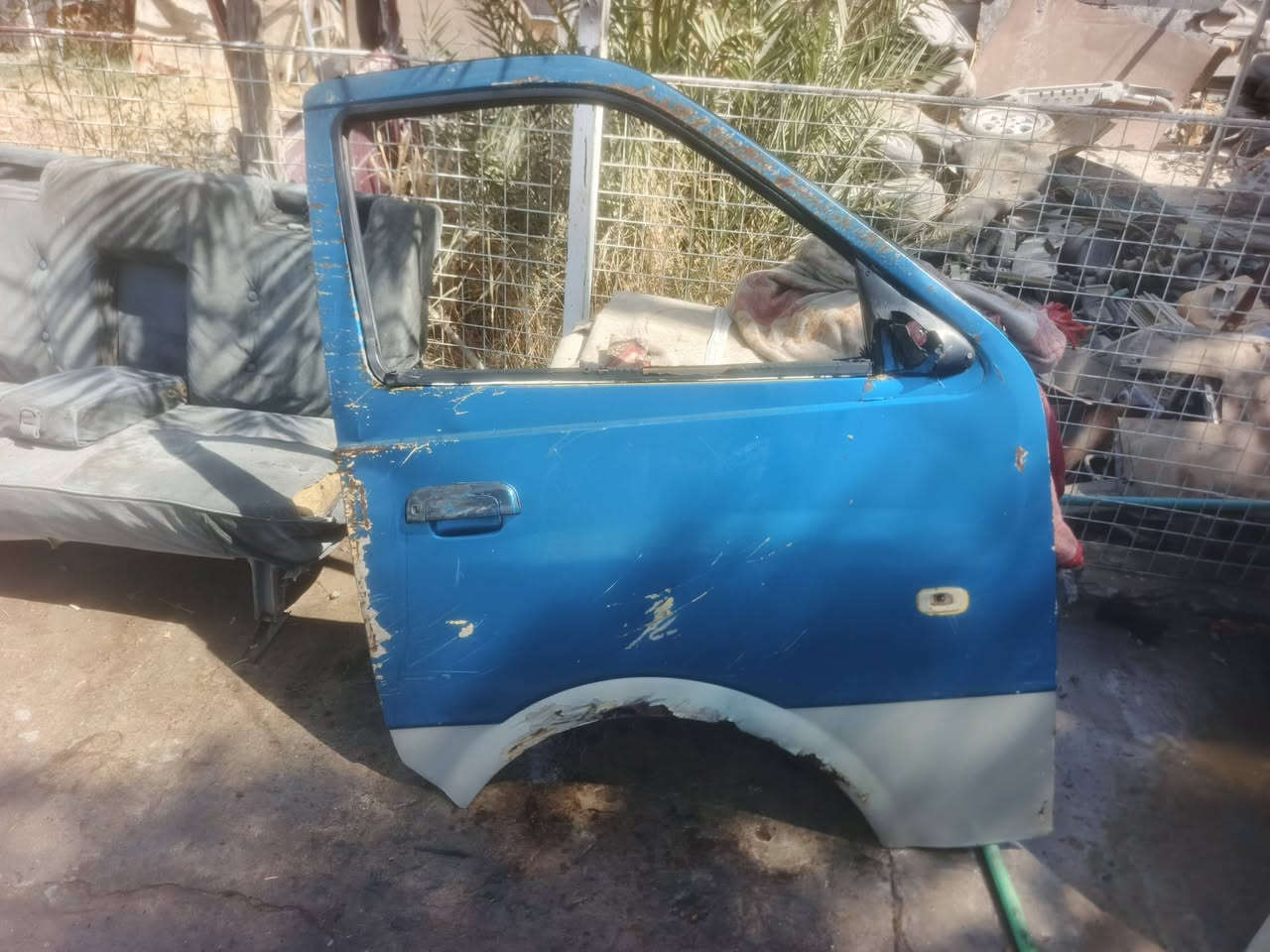 السلام عليكم بيبان وغراض بريجو للبيع كلمن وسعره المكان نجف للستفسار اتصل ***********
