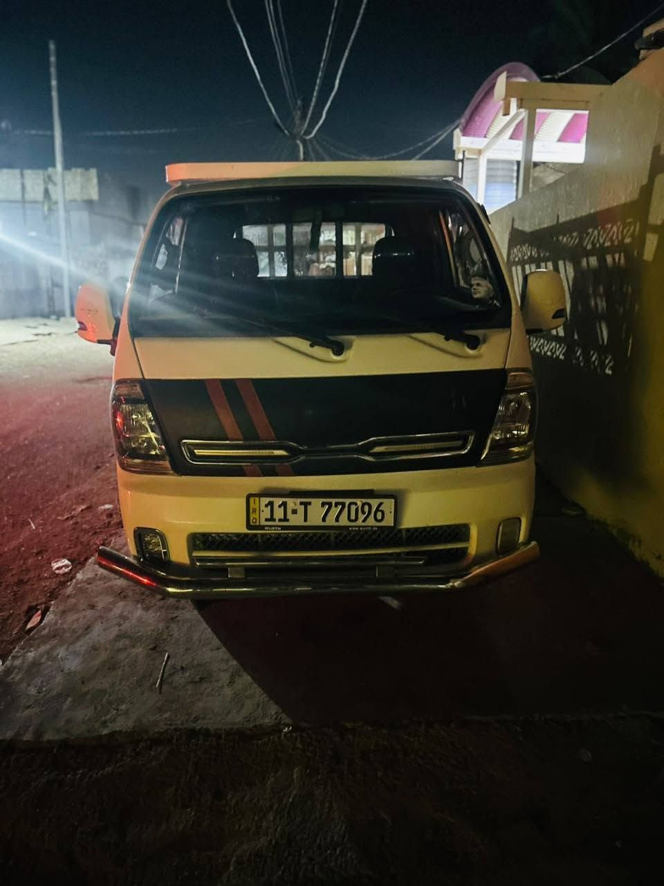 عليكم 🌹
🚛 كيا حمل للبيع

📅 موديل: 2021 شكل 22 
📍 رقم بغداد
✨ السيارة نضيفه مدوشمه جديد 

💰 السعر: 137 وبيه مجال 
📞 للتواصل: ***********
📍 العنوان: ديالى – خان بني سعد
