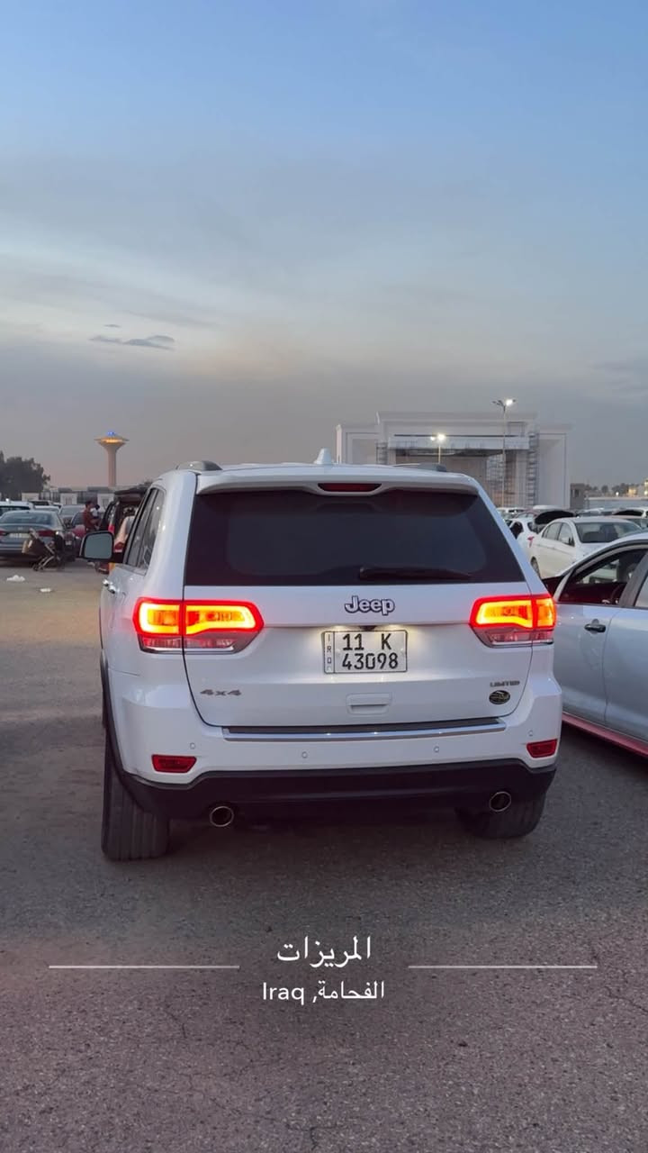 سلام عليكم
للبيع 
جيب كراند شيروكي خليجي كفاله عامه حتى الدعاميات 🤍⭐️
*رقم بغداد الجديد هزه جديده وسنويه جديده السياره بسمي تحويل مباشر ثاني يوم 
فول موصفات عدا الجوبلس 
ماشيه 145 الف 
سياره جديده متصرف ربع عليه 
الموصفات 
1_كشن كهرباء 2
2_فتحت سقف مزدوج 
3-شاشه كبير 
4_كشن خزن 
5_ستيرن كهرباء 
6_تدفئه سترين 
7_شفتات ستيرن 
8_عدسات متحرك 
9_شاشات خلفيه 
10_داخل بيجي واسود 
11_تدفئ تبريد كشنات خلفي + امامي 
12_جنطه كهرباء 
13_تخم تاير جديد
14_كير مكينه حداديه كله كفاله 
15_دبل كزوز 
16_مري شفط 
17_اشاير ترحيب مري +ابواب 
18_تشغيل عن بعد 
19_مكينه (6) سلندر 
20_ستيرن تدفئه 
21_دكمه سبورت +مانع انزلاق 
22_كير 8 نمره 
23_زركات لايت امامي 
مكان السياره حله بابل 
السعر ٢٣٥ وبيه مجال اتصل وبيك خير وتدلل🤍
للستفسار ***********

نص مكتوب في الصور:
- وَصَعَب تَتَخَطَّى وَاحِد مِثلي وتَرُوح
- أنا مِن النَّاس اليِتعبك أَثَرَهاَ 🤍👍
- المريزات
- الفحامة, Iraq