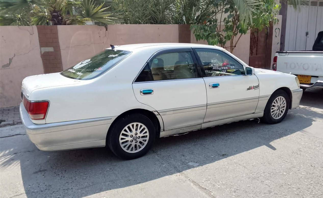 مەلیکە بۆفرۆشتن بڕاوە مۆدیل 2002 مەکینە دیڤۆر گەورە گێرومەکینەی بەشەرت چواردوگمەیە پەردەیە سەلاچەیە تەبرید مەرکەزییە ناوزەرد چوارتایەی لۆکی لەژێرە سعر 33گەڵاو یەک تۆز مەعملە شوێن کەلار ***********
