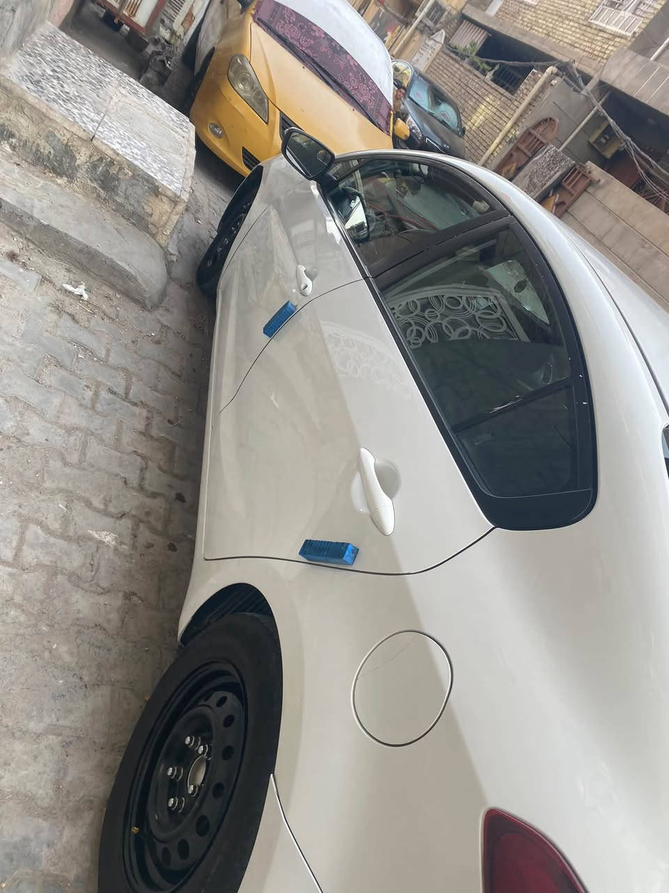 فورتي • ٢٠١٧ • ثلاث قطع