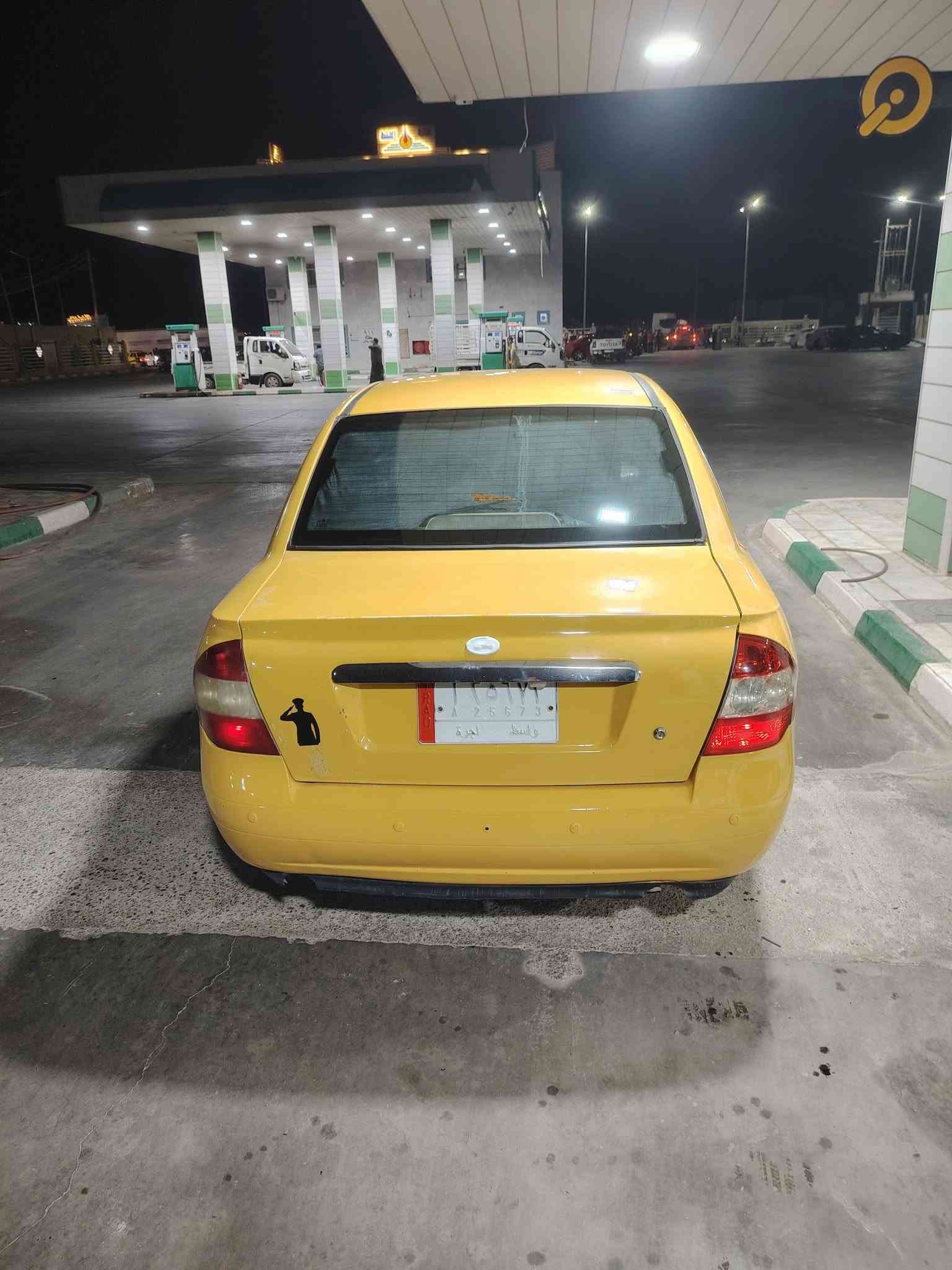 سلام عليكم سيارة طيبة البيع موديل ١٧ مكفولة كفالة عامه سيارة جاهزة ما ناقصه اي شي رقم واسط مشروع وطني سنوية مجدده لل 28 مكان سيارة كوت مركز مدينة سعر ٤٣ وبيه مجال شراي يتصل ***********
