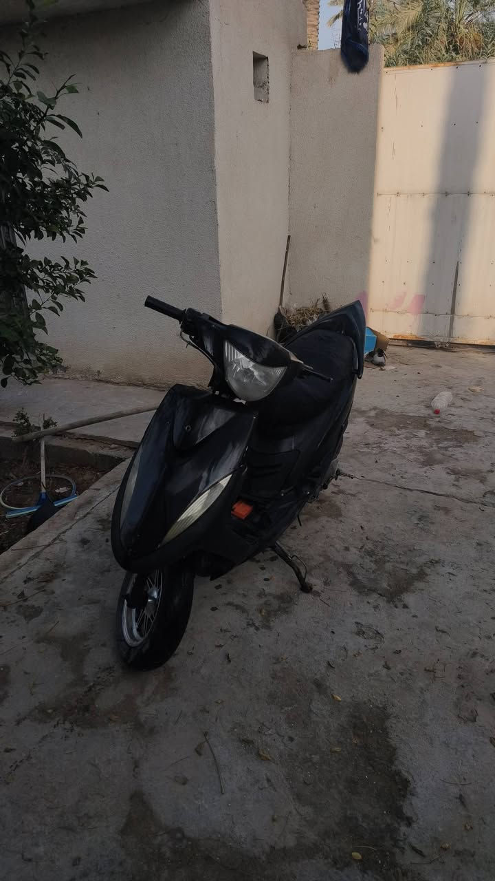 ماكس عدلة • كهربائية • خوذة