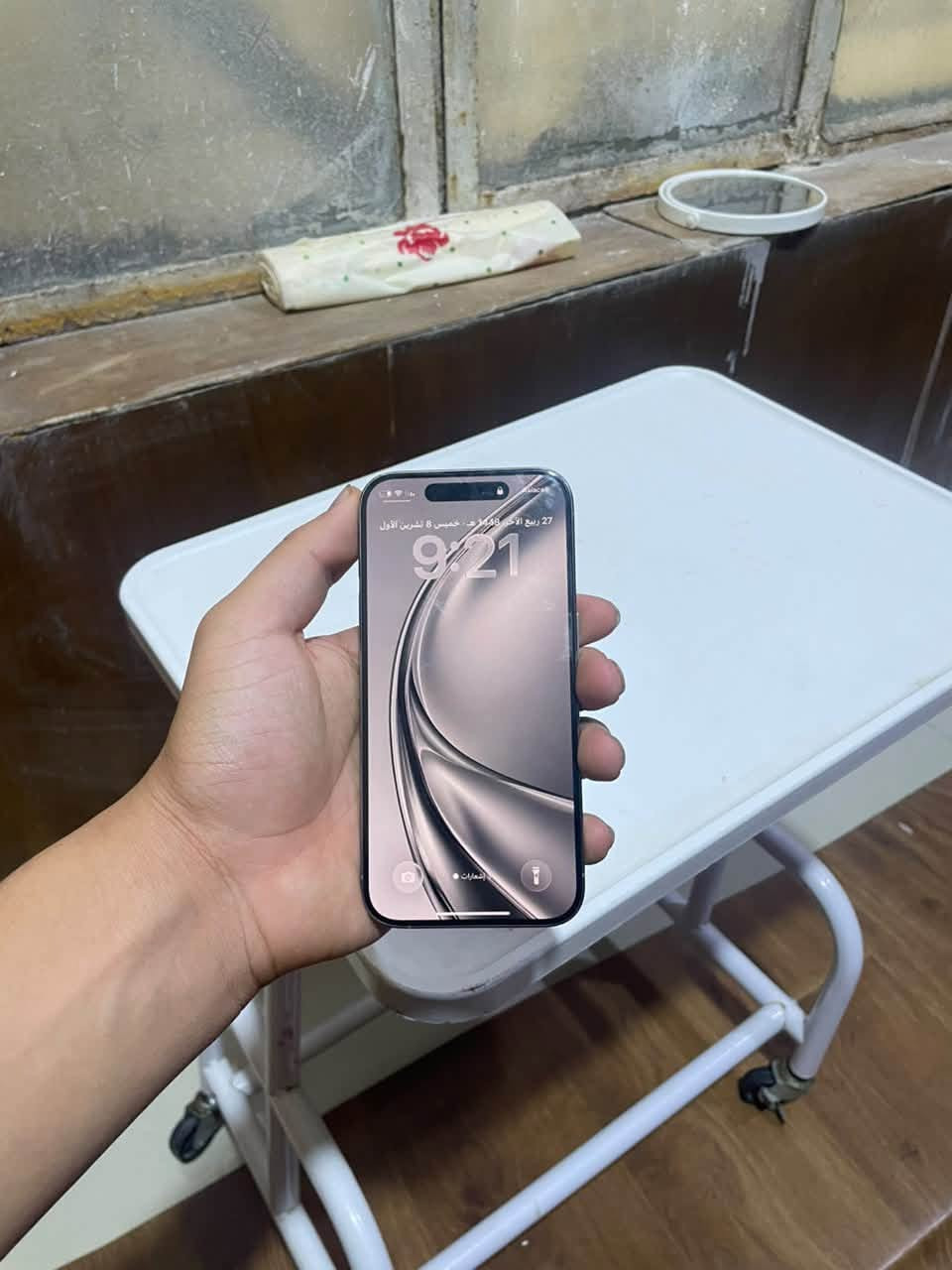 آيفون 15 برو • ١٢٨ • بطارية 85%