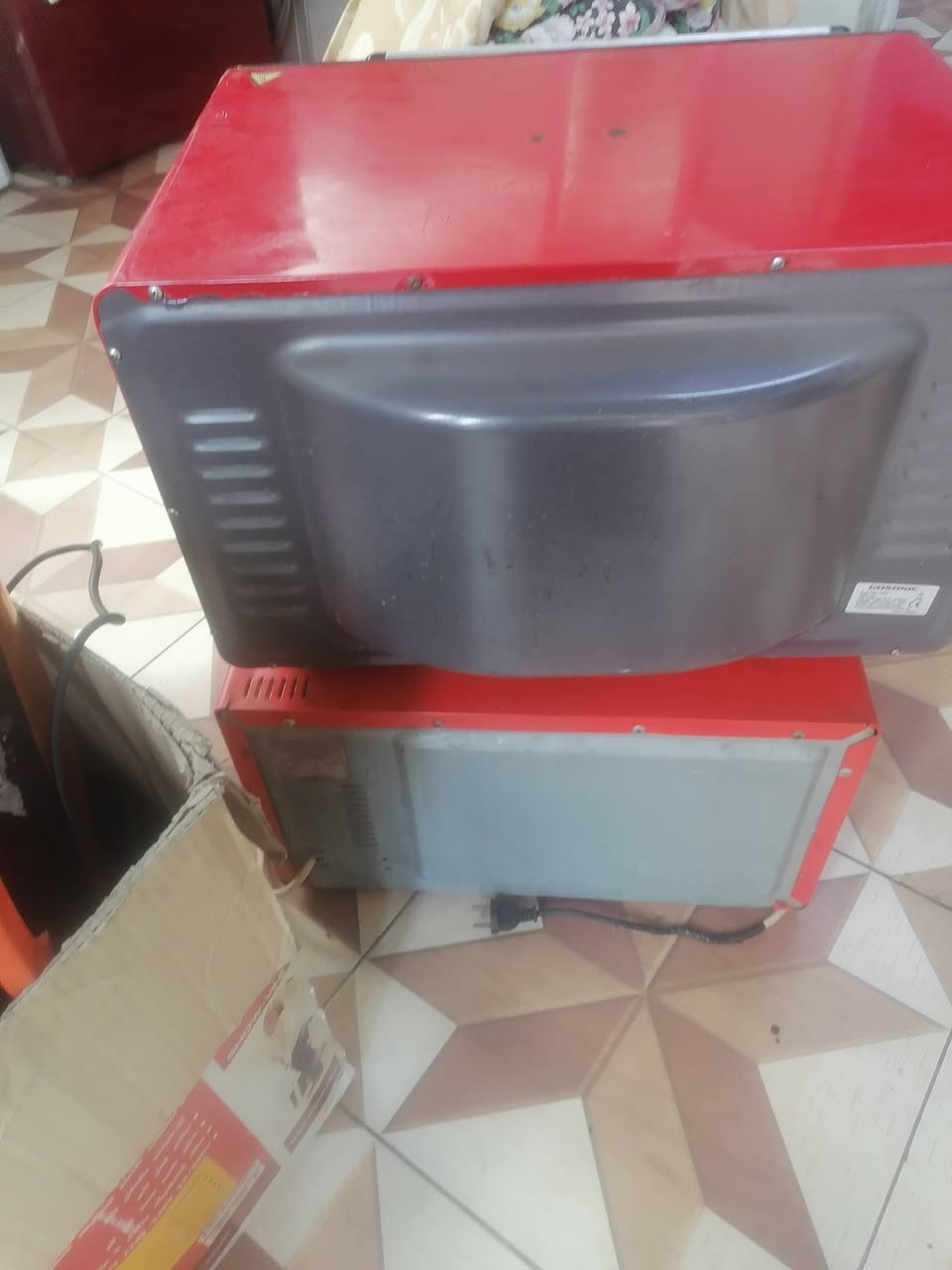 للبيع اوفن العدد ٢الفوك ب ٢٥ والثاني ب ١٥موصل حي الكرامه
