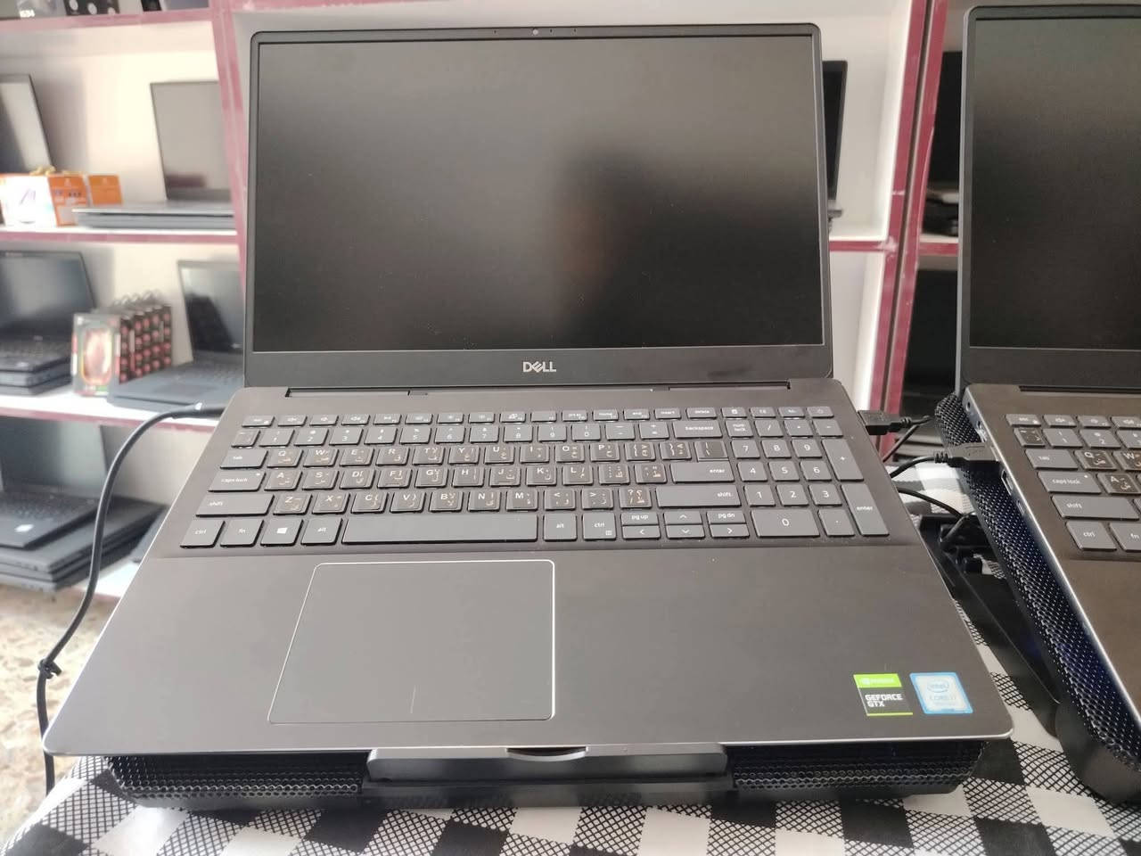 بمعالج i7 من الجيل التاسع وبسعر مناسب
مناسب لـ: الدراسة، الأعمال المكتبية، المهندسين،البرمجه
💻 DELL vostro 7590

-المعالج: Intel Core i7 H 9
-الرام: 16GB DDDR4 — قابل للتطوير
-التخزين: 512GB SSD — قابل للتطوير
-الشاشة: 15.6FHD بوصة
-كرت الشاشة:  GTX 1650 4GB — مدمج

🏠المكان بغداد الامين الثانية
🚙التوصيل مجاني لجميع المحافظات مع ملحقات
🖱️ماوس
💼حقيبة
🔌شاحنة
الضمان اسبوعين 
مع وصل ضمان يضمن حق الزبون
التواصل واتساب : ***********
السعر بـ 635 الف دينار فقط
