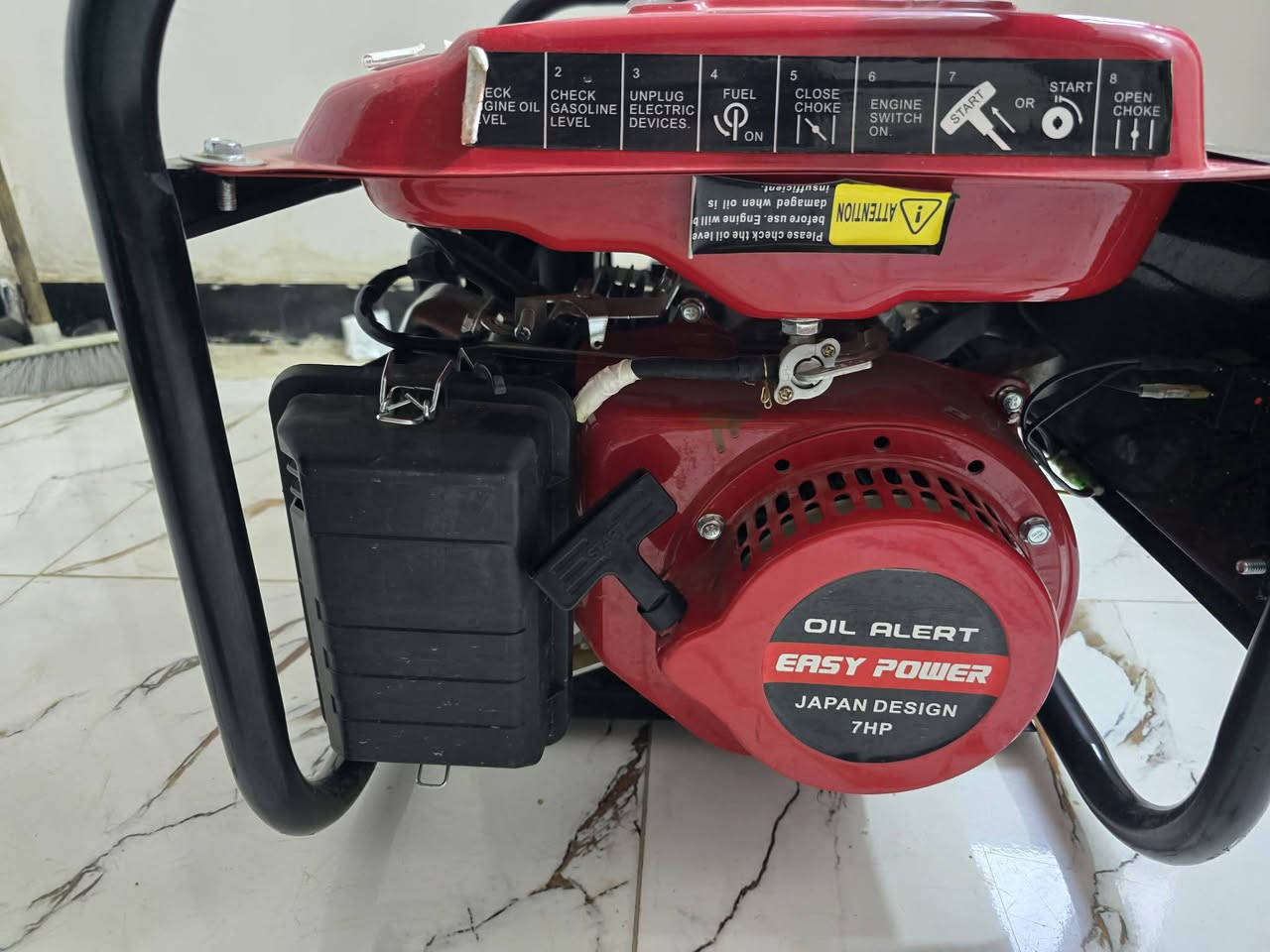 مولد للبيع مشتغله  اربع ايام مولد بعدهي بجيس لملف نحاس ٪100
3kV
اخذتها 325

ورايدها ب250

شوفت عينكم لمولد 

***********

او مراسله صفحه
